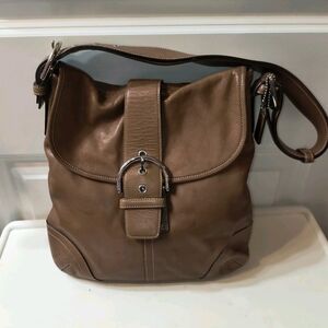 Vintage 2003 Coach Soho Large Flap Hobo Brown Glove Tanned Leather Y2K Bohemian